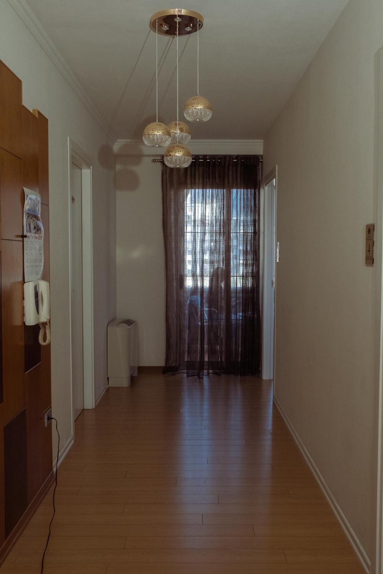 Albjona Guesthouse Tirana Esterno foto